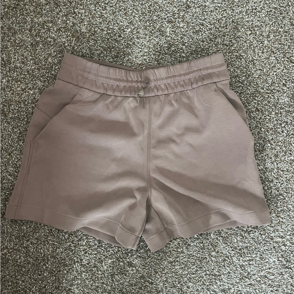 Lululemon soft stream shorts
